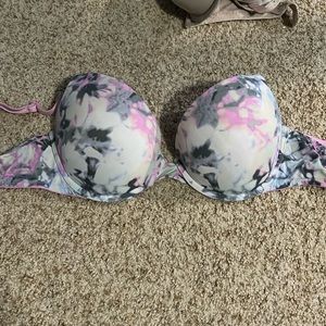 PINK everyday T-shirt push up bra